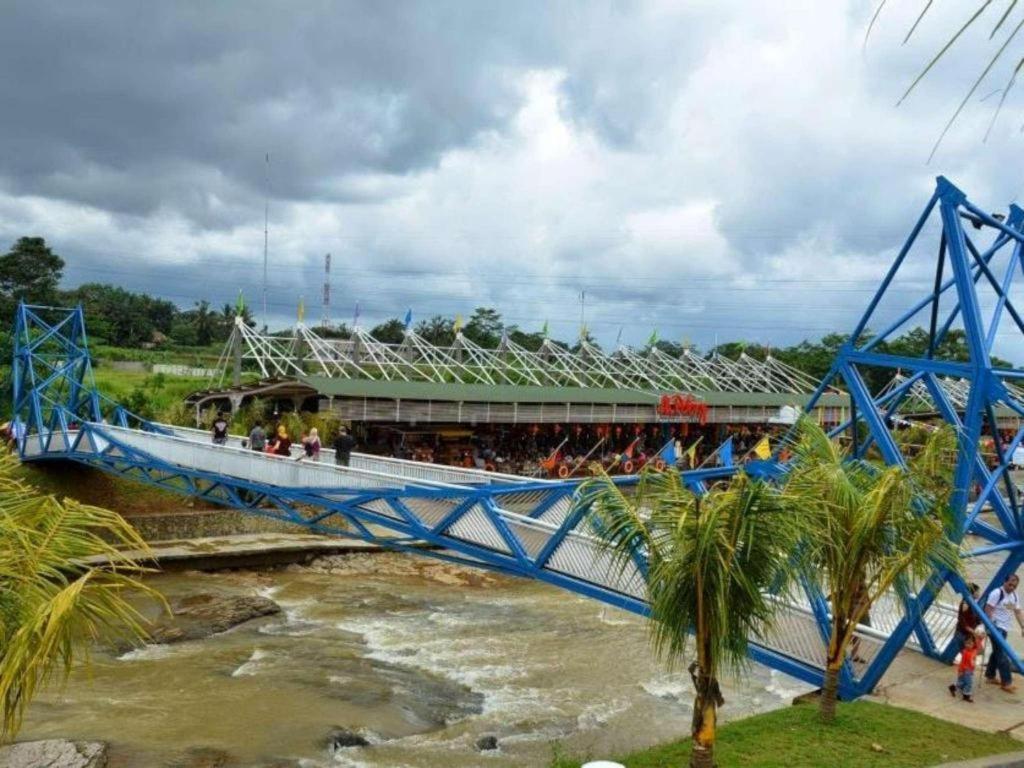 Wattana Sentul